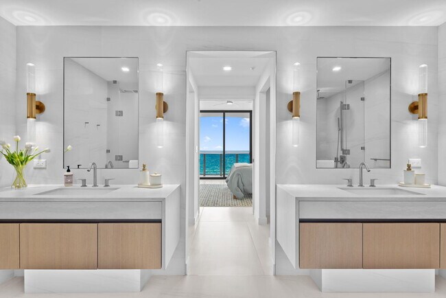 Building Photo - 900 N Ocean Blvd
