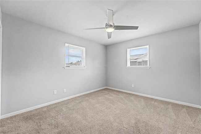 Building Photo - 1404 W Pine St