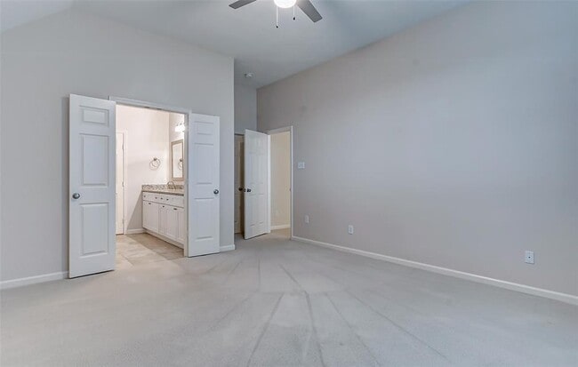 Building Photo - 7039 Clustering Oak Ct