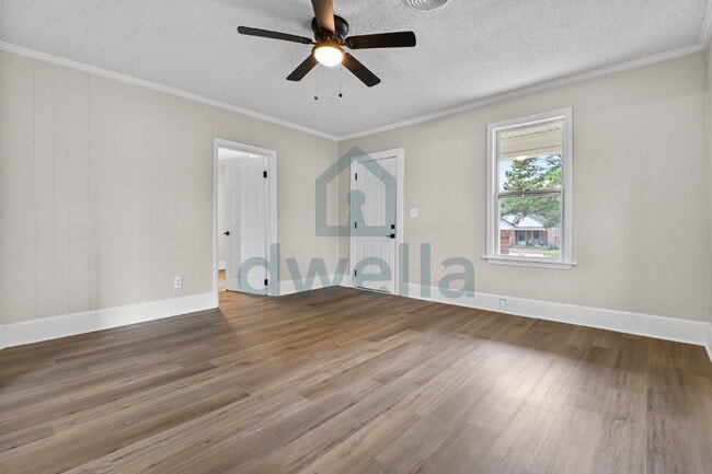 Building Photo - "Charming 3-Bedroom Home in Sumter with 2 ...