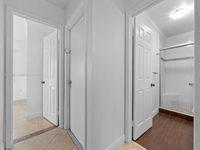 Building Photo - 9941 Costa Del Sol Blvd