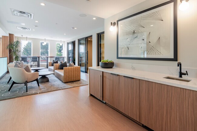 Building Photo - 1 Adrian Ct