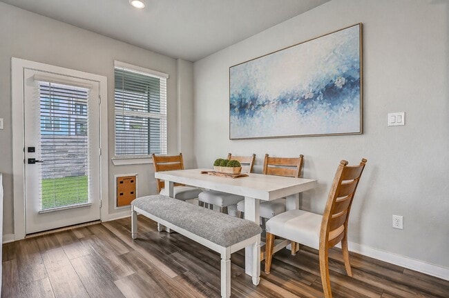 Building Photo - 2403 Bay Breeze Dr