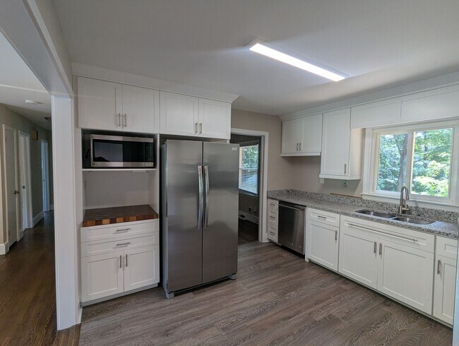 Building Photo - Ranch with Fence and 20x30 Garage/Workshop...