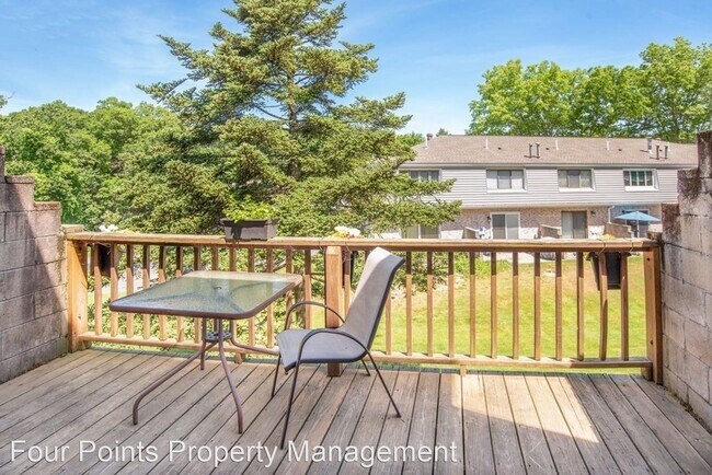 Building Photo - 2 br, 1.5 bath House - 87 Farrwood Drive