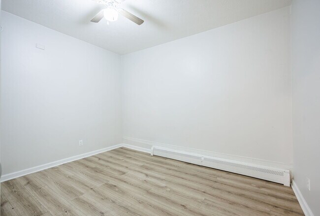 Building Photo - 361 Broadway