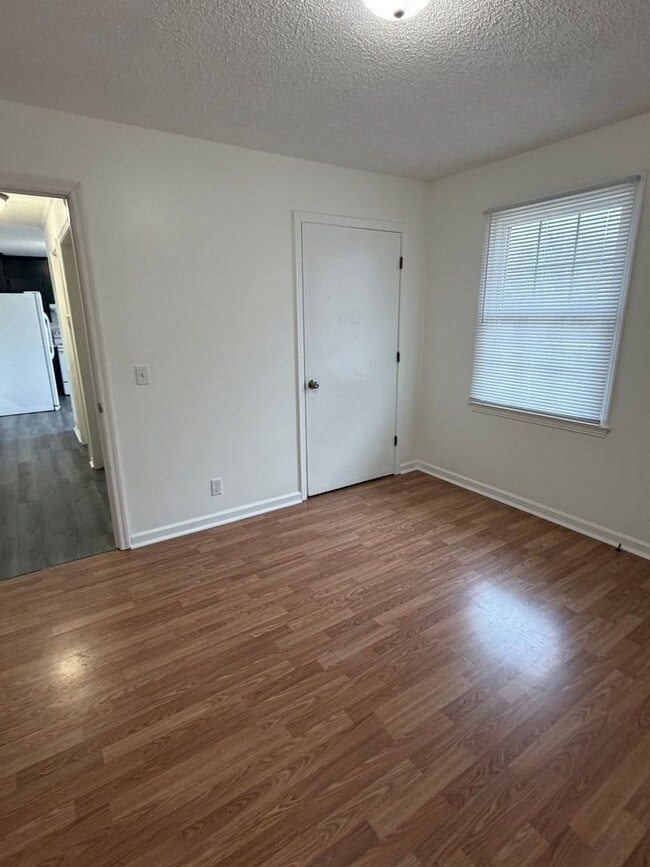 Building Photo - 141 Quita Cir