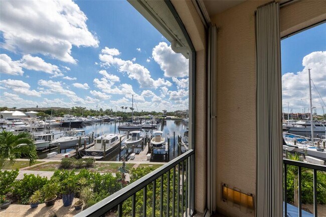 Building Photo - 3209 Sunset Key Cir