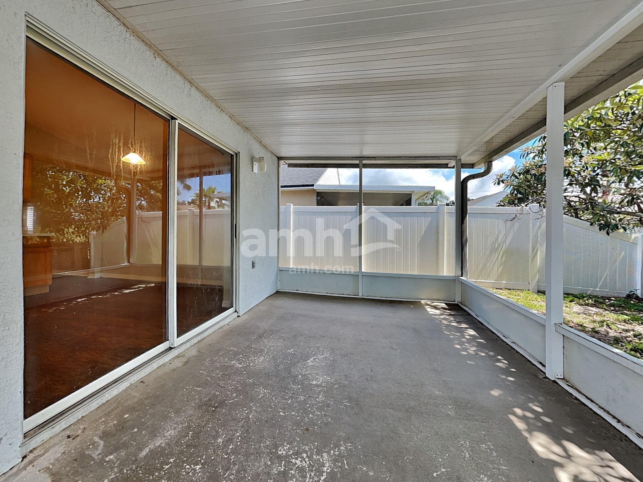 Building Photo - 5920 Rotella Dr