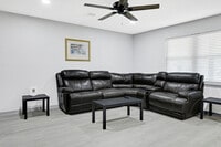Building Photo - 1806 Clayton Dr