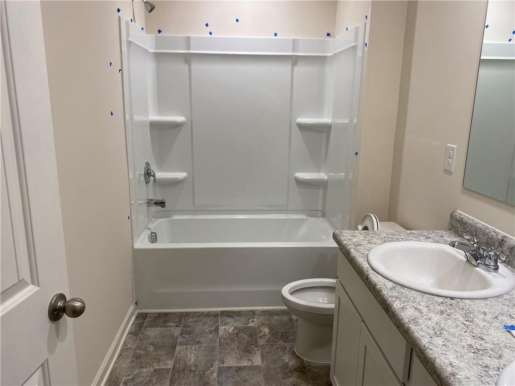 Building Photo - 38 Walnut Grv Wy