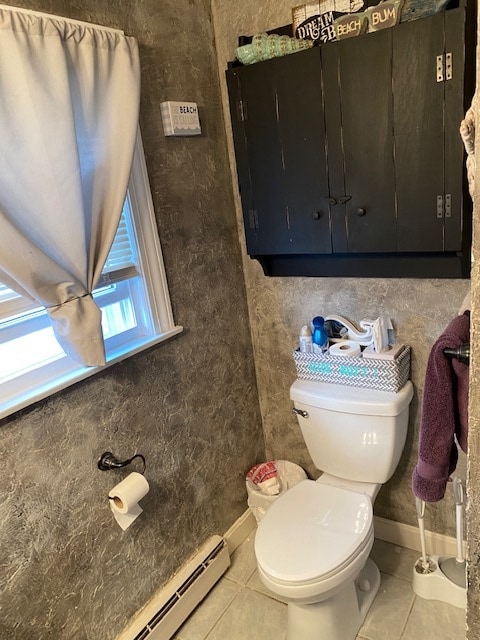 Full Bath - 3 Roosevelt Ave