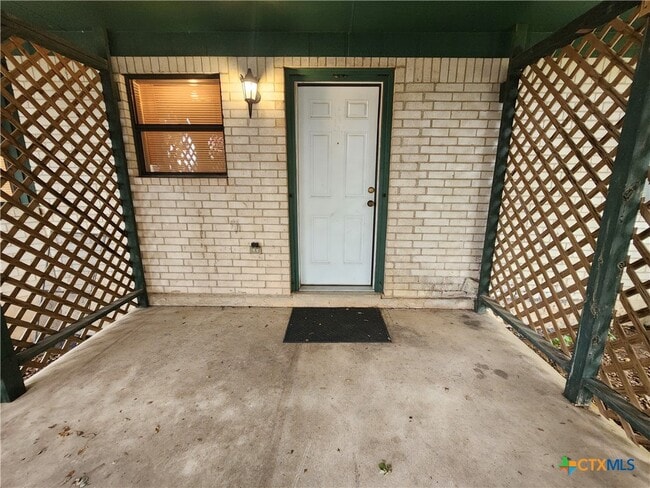 Building Photo - 1274 Hillcrest Dr