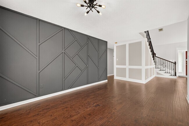 Building Photo - 6419 Paso Del Sol Dr