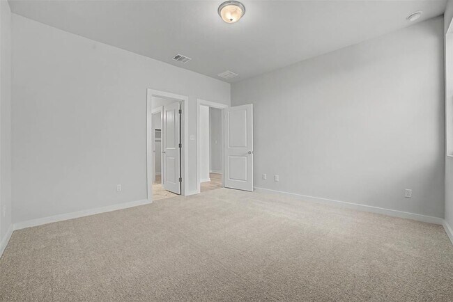 Building Photo - 17502 El Hidalgo Dr