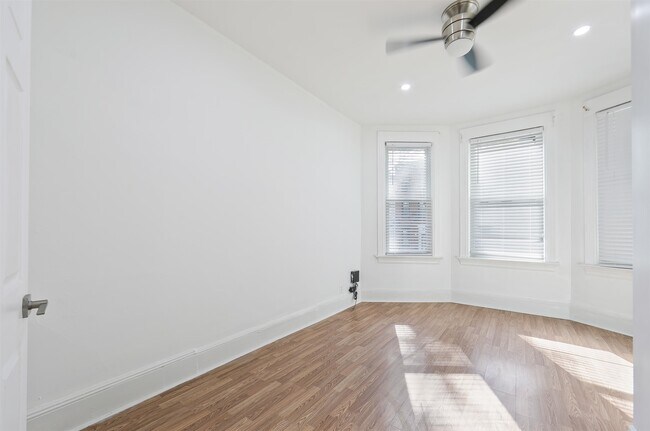 Building Photo - 24 Belmont Ave