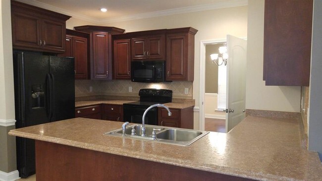 Building Photo - 3719 Castle Pines Ln