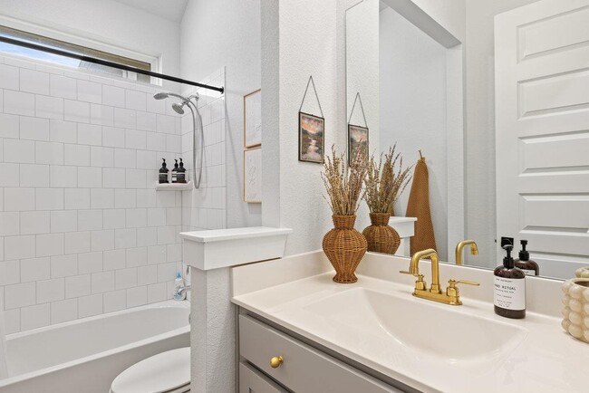 Building Photo - 7617 Alouette Dr