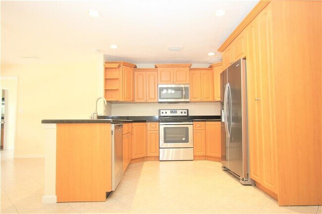 Building Photo - 4261 NW 110th Ave