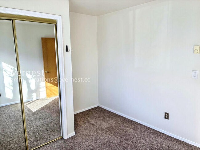 Building Photo - 1812 17th St