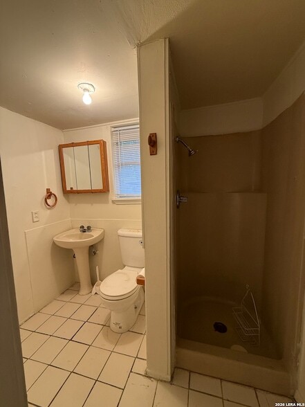 Building Photo - 374 Meredith Dr