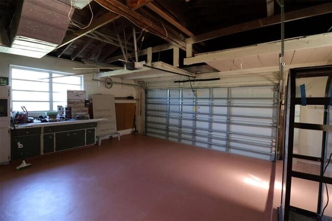 Building Photo - 1602 S Lady Mary Dr