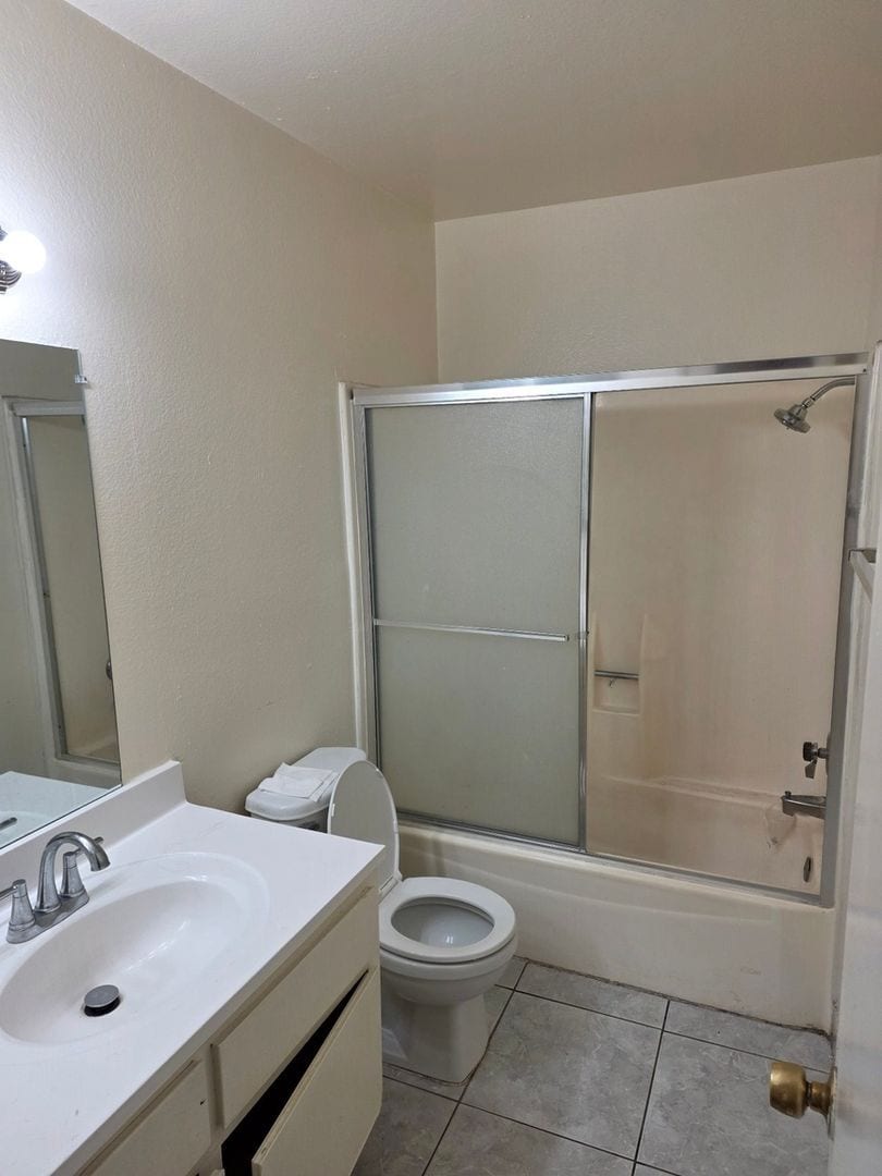 Building Photo - 8778 Lomita Dr