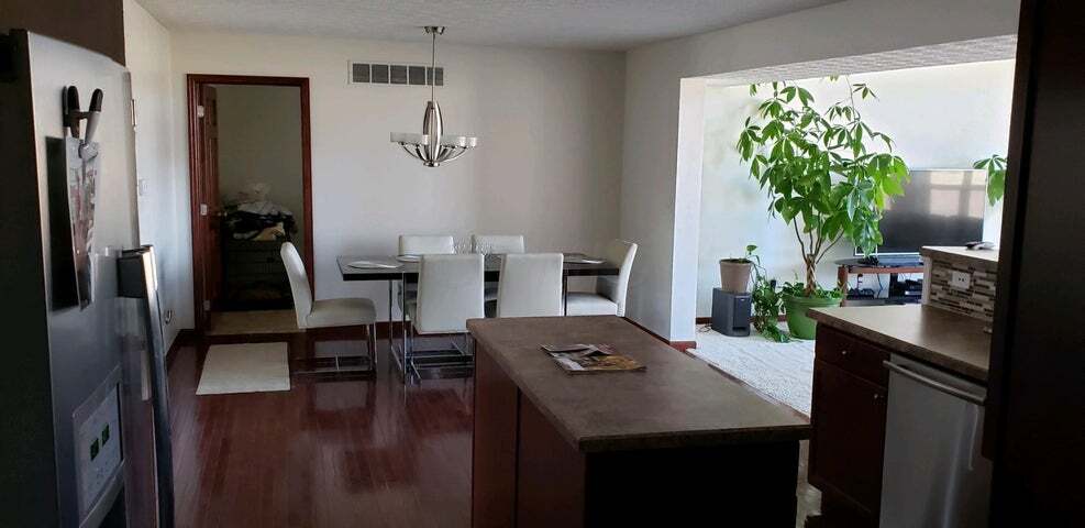 Dining Area - 2771 Abbey Knoll Dr
