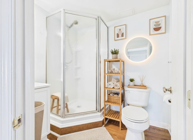 Building Photo - Central York Schools! Beautiful 3 Bed, 3 Bath Townhome!!