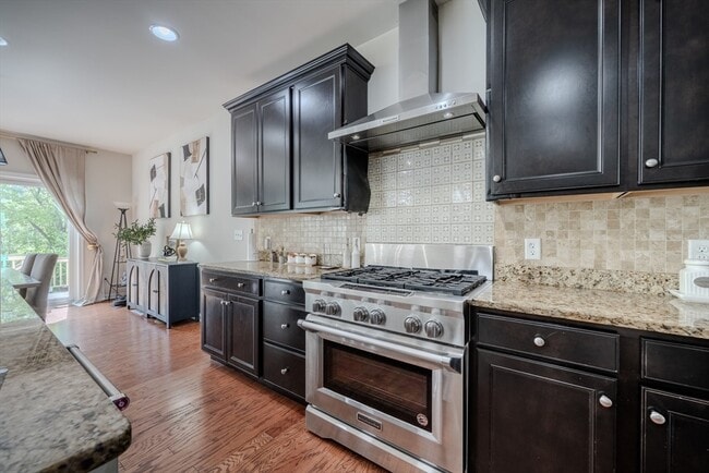 Building Photo - 156 Stonehaven Dr