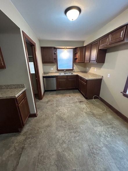 Building Photo - 4313 N 22nd St