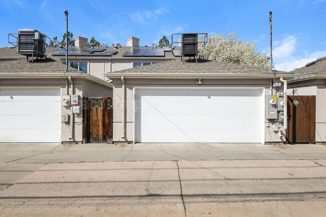 Building Photo - 566 Josephine St