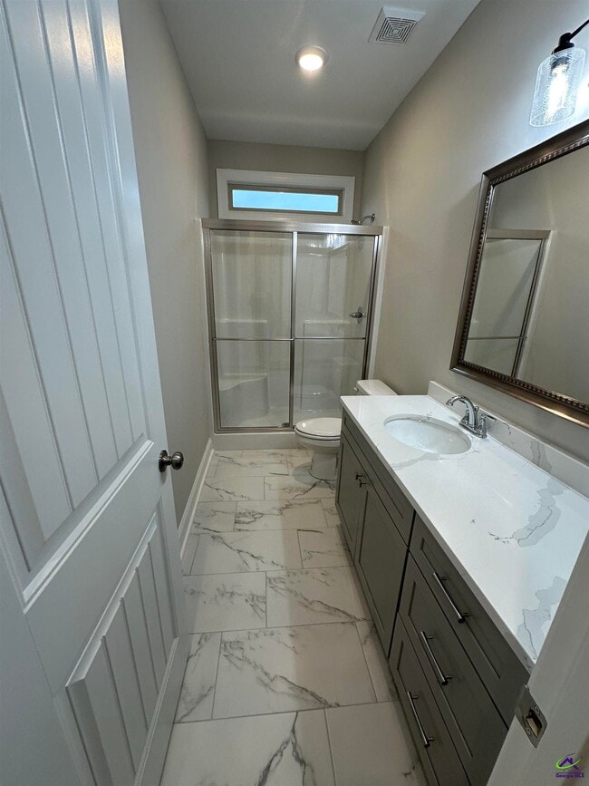 Building Photo - 110 Mayberry Ln