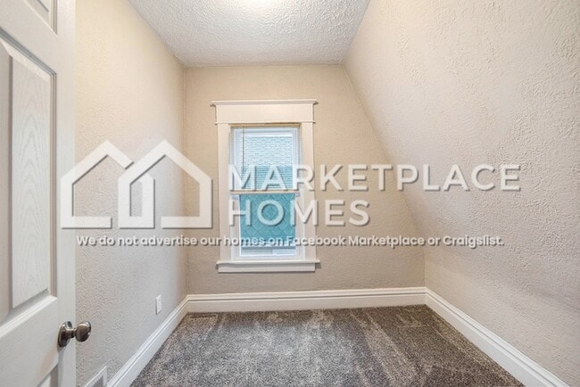 Building Photo - 1101 May St