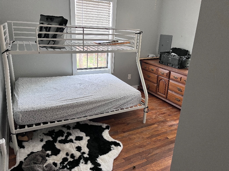 Building Photo - 400 S 1st St