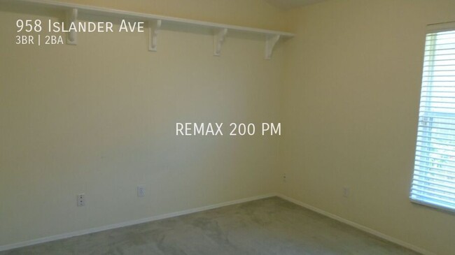 Building Photo - 958 Islander Ave