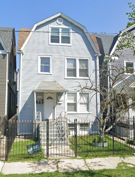 Primary Photo - 3636 W Palmer St