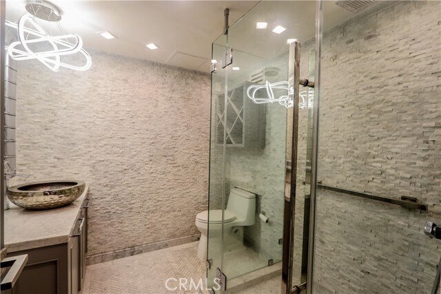 Building Photo - 2160 Century Pk E