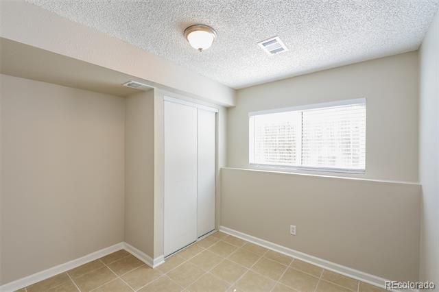 Building Photo - 4214 S Halifax Way