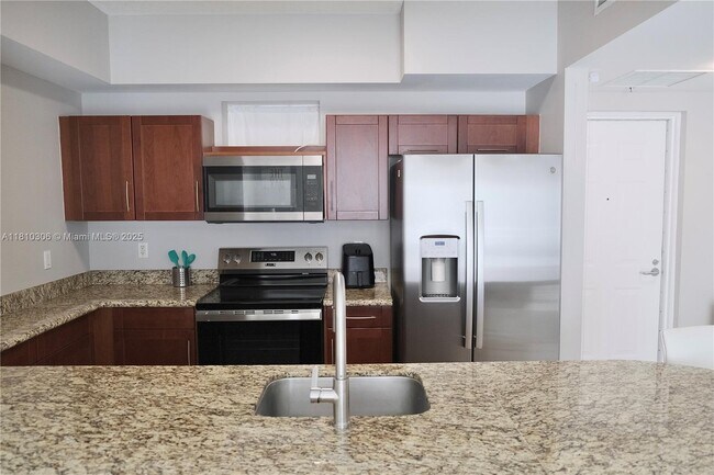 Building Photo - 7275 SW 90th St