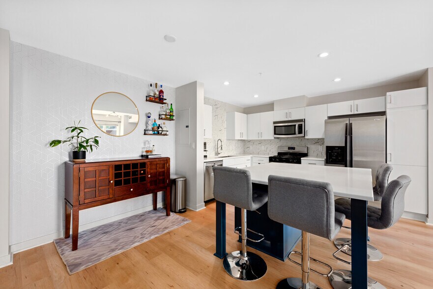 Dining/Kitchen - 3601 Arapahoe Ave