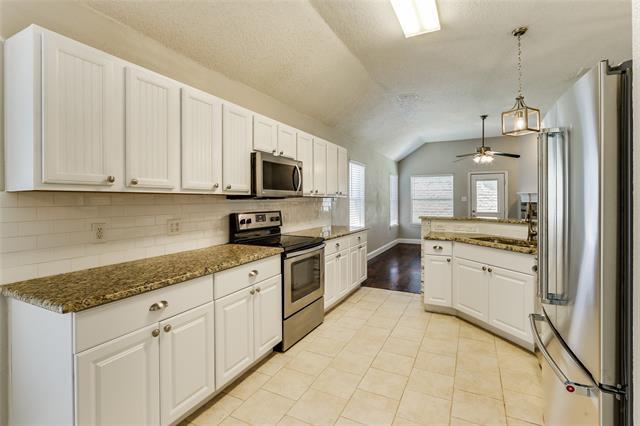 Building Photo - 1615 Shadow Crest Dr