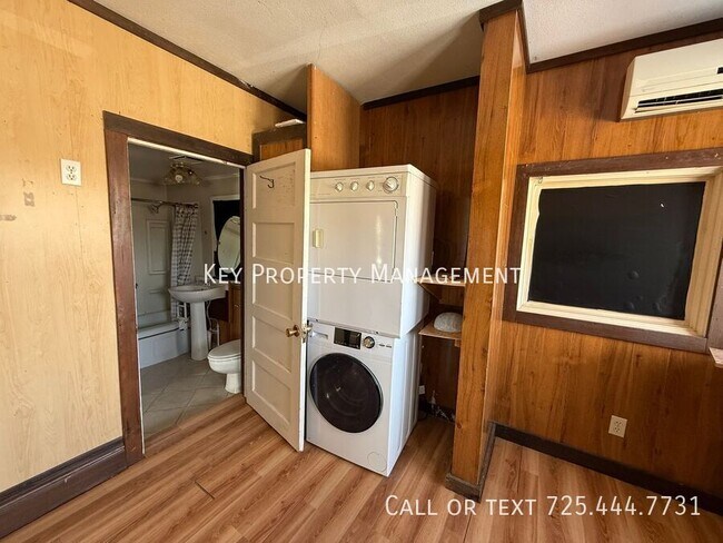 Building Photo - Pioche 2 Bedroom Home