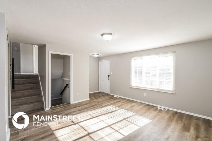 Building Photo - 913 Woodlark Dr