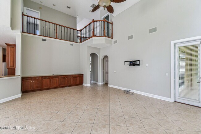 Building Photo - 263 Stonewell Dr