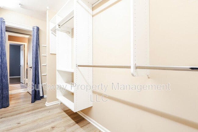 Building Photo - 94 Teal Ct