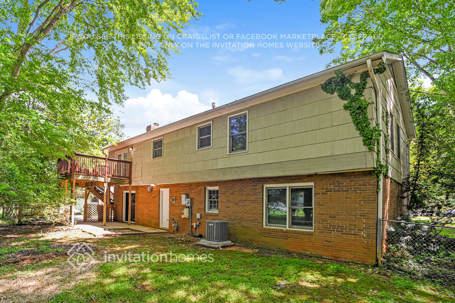 Building Photo - 8100 Sidras Ct