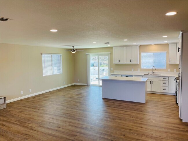 Building Photo - 28121 West Dr