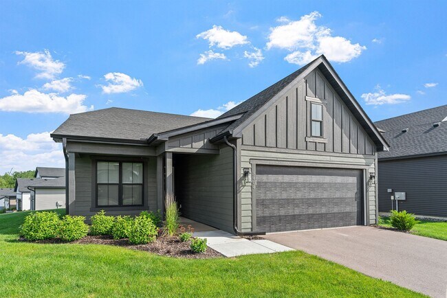 Building Photo - Marsh Hollow