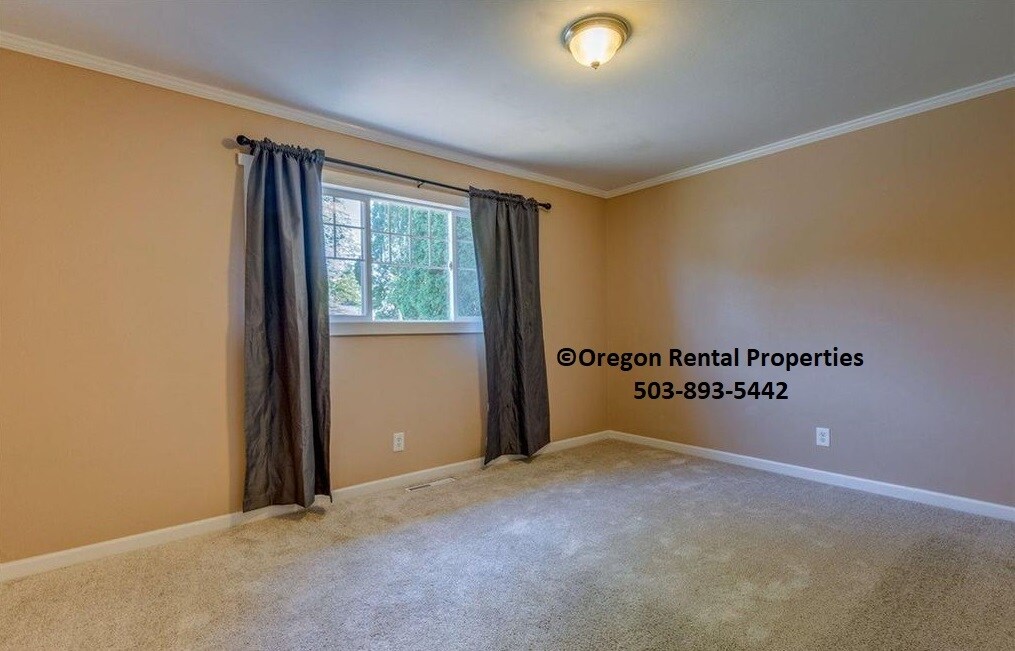 Building Photo - 2052 SE 181st Ave